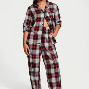 BNWT Victoria's Secret Grey/Red Flannel Long Pajama Set - M Long